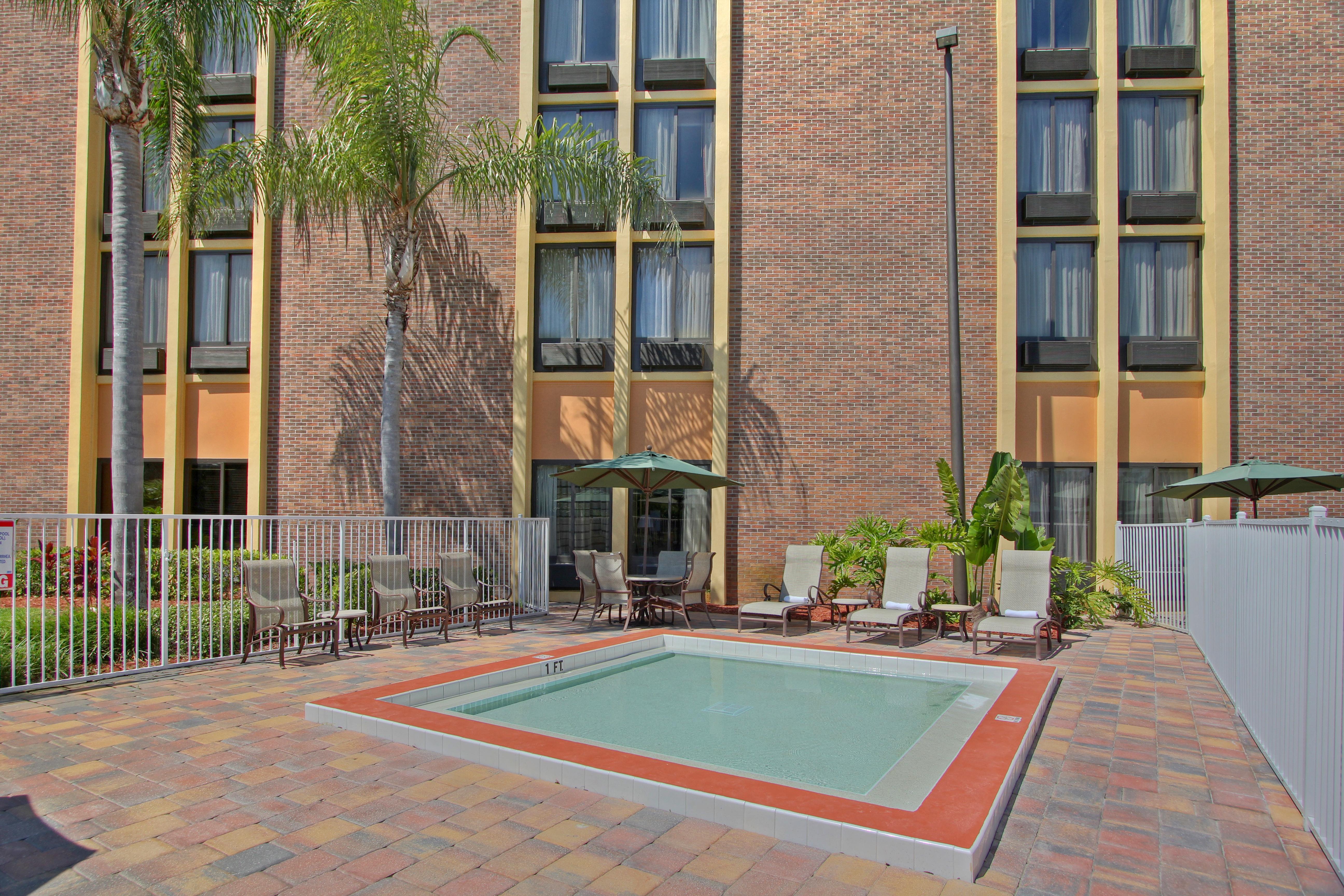 Comfort Inn & Suites Kissimmee By The Parks Four Corners Exterior foto